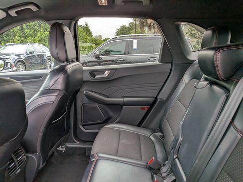 Used 2024 Ford Escape ST-Line FWD image 15