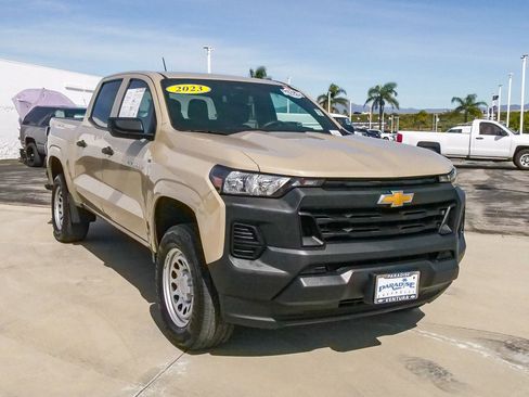 Used 2023 Chevrolet Colorado W/T image 3
