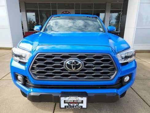 Certified 2021 Toyota Tacoma TRD Off-Road image 5