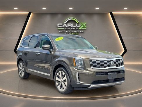 Used 2020 Kia Telluride S AWD/4WD image 1