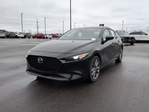 Used 2025 MAZDA MAZDA3 s image 3