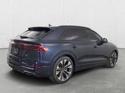 New 2026 Audi SQ7 Prestige AWD/4WD image 6
