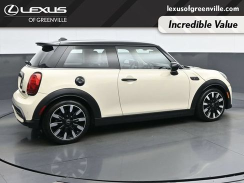 Used 2022 MINI Cooper S w/ Premium Package FWD image 8