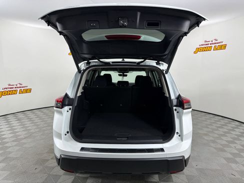 New 2026 Nissan Rogue SV image 5