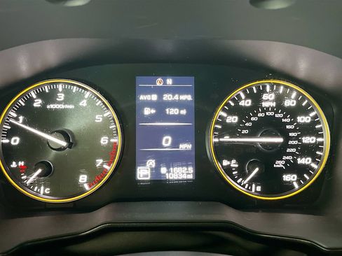 Used 2025 Subaru Outback Wilderness AWD/4WD image 12