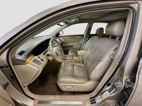 Used 2006 Toyota Avalon XLS FWD image 13