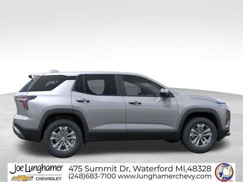 New 2026 Chevrolet Equinox LT w/ LPO, Floor Liner Package FWD image 5