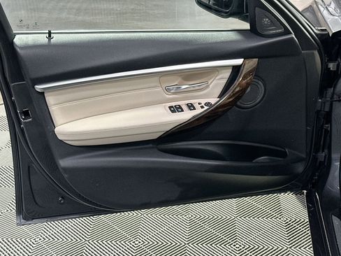 Used 2016 BMW 328i xDrive Wagon image 15