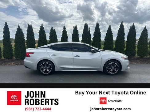Used 2017 Nissan Maxima Platinum w/ Medallion Package image 1