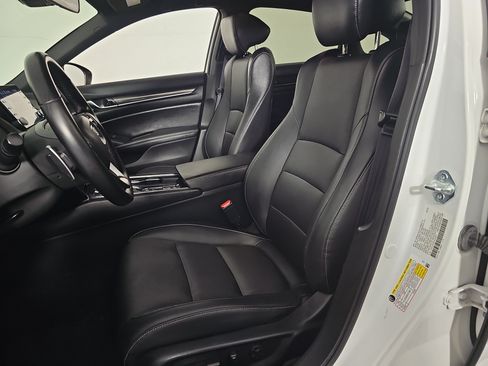 Certified 2022 Honda Accord Sport image 15