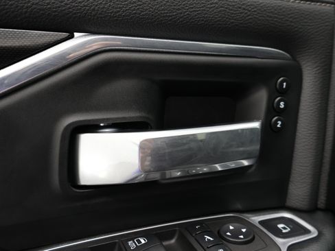 Used 2022 RAM 2500 Laramie AWD/4WD image 42
