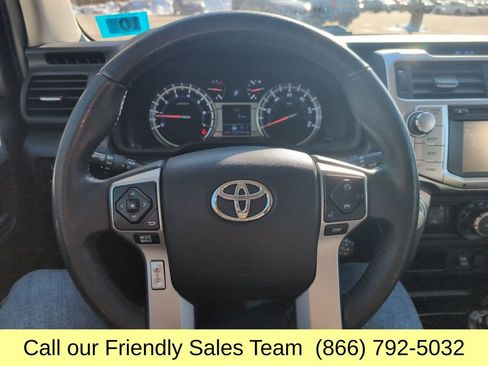 Used 2017 Toyota 4Runner SR5 image 17