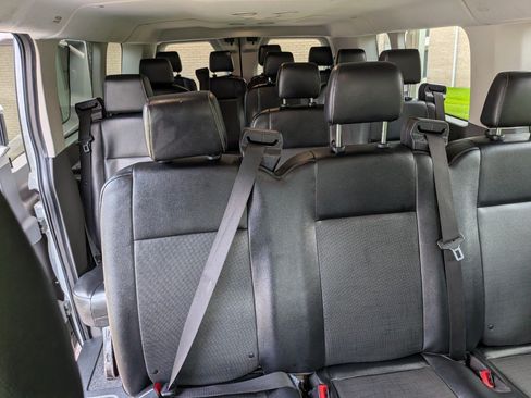 Used 2023 Ford Transit 350 XL RWD image 14