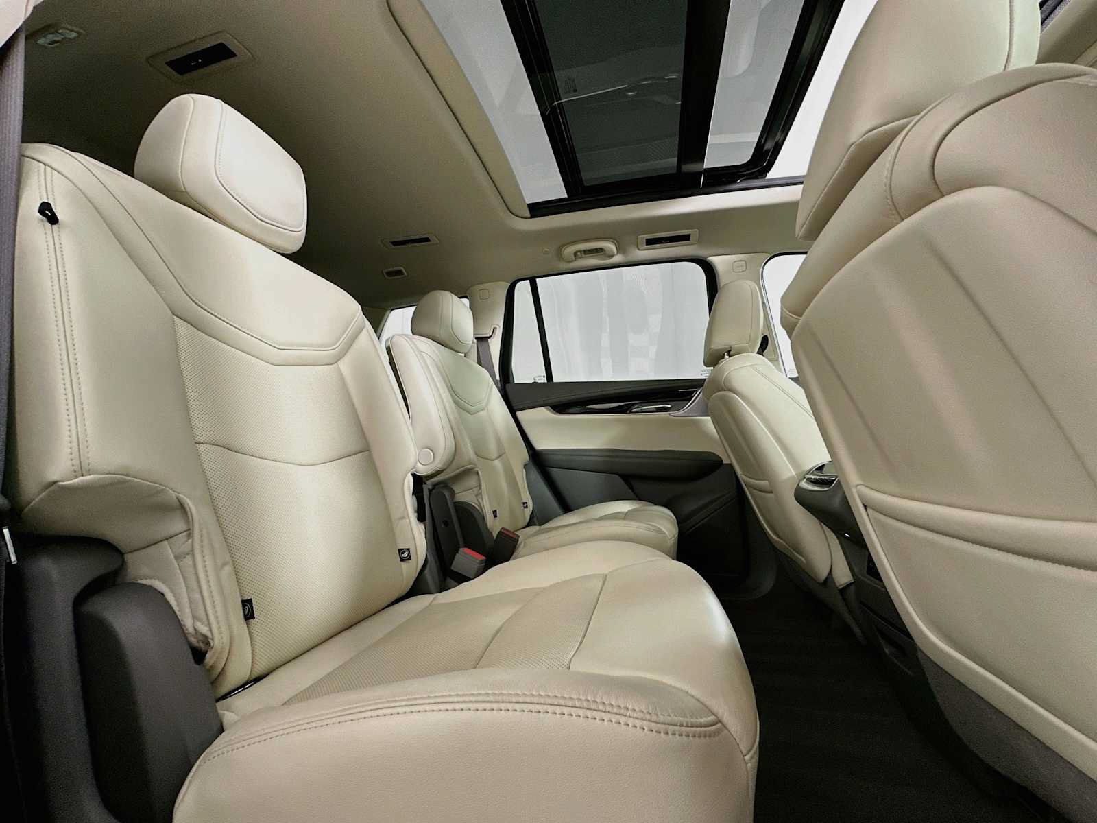 Used 2020 Cadillac XT6 Premium Luxury FWD image 27