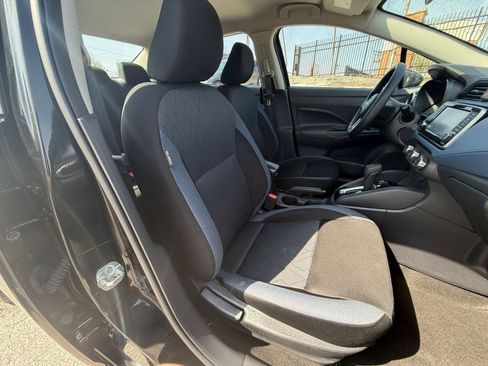 Used 2025 Nissan Versa SV image 36