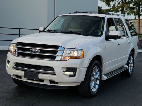 Used 2017 Ford Expedition Limited image 1