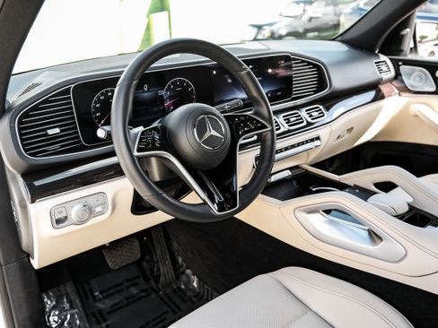 Used 2026 Mercedes-Benz GLE 350 4MATIC image 2