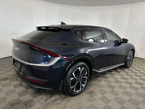 Used 2022 Kia EV6 Wind image 3