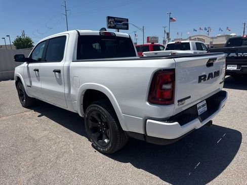 New 2026 RAM 1500 Big Horn AWD/4WD image 4