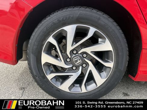 Used 2017 Honda Civic EX image 32