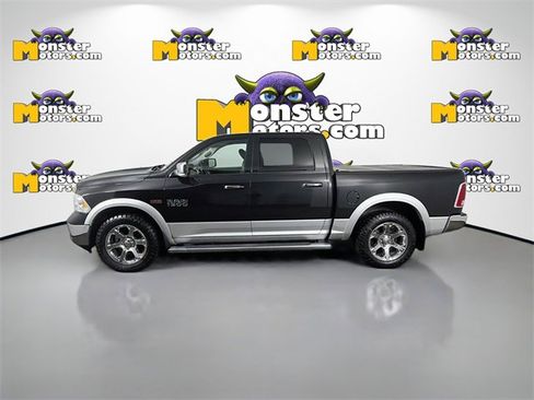 Used 2017 RAM 1500 Laramie w/ Convenience Group image 8