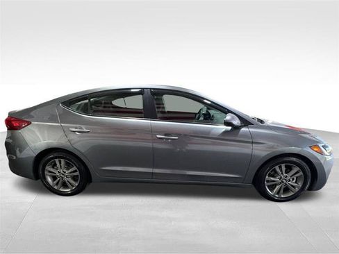 Used 2018 Hyundai Elantra SEL FWD image 4