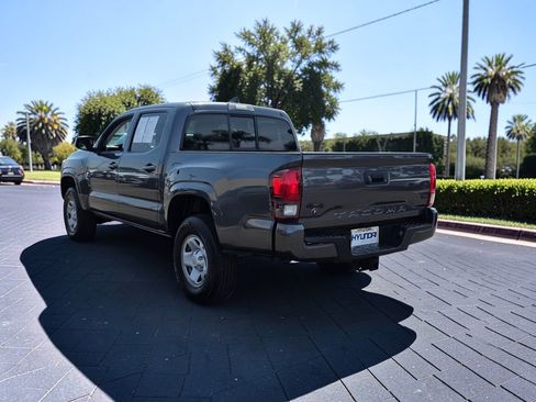 Used 2022 Toyota Tacoma SR AWD/4WD image 7