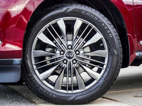 Used 2019 INFINITI QX60 Luxe w/ Limited Package image 3