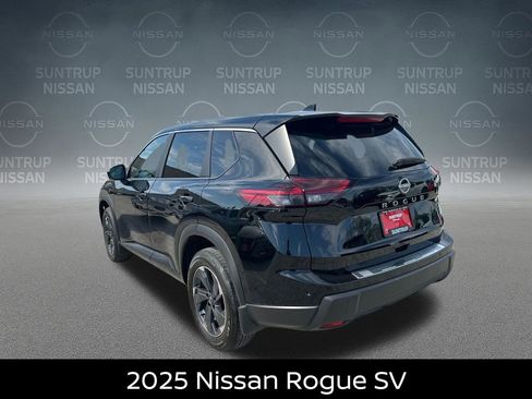 Certified 2025 Nissan Rogue SV FWD image 3