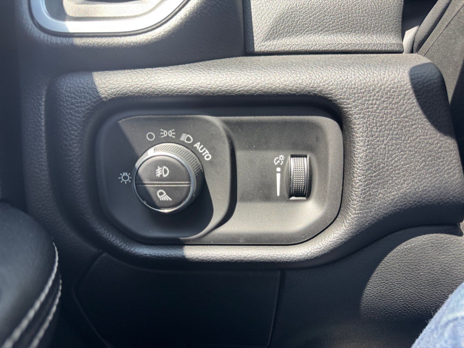 New 2026 RAM 2500 Big Horn AWD/4WD image 25