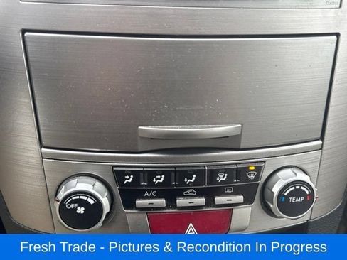 Used 2013 Subaru Outback 2.5i Premium AWD/4WD image 14