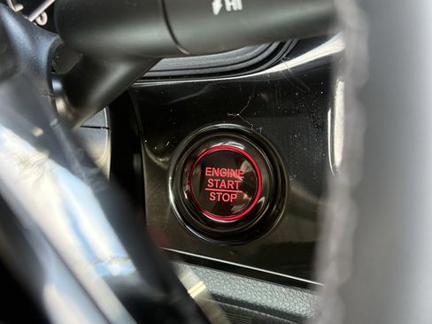 Used 2023 Honda Civic Sport image 4