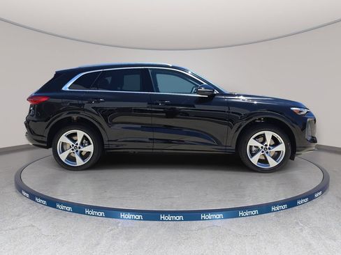 New 2026 Audi Q5 Premium AWD/4WD image 4