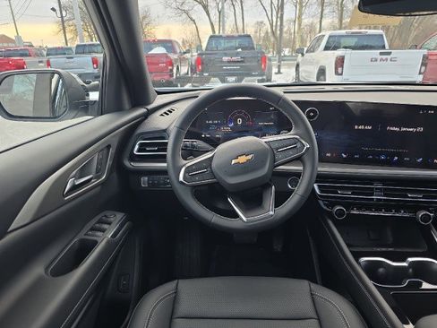 New 2026 Chevrolet Traverse LT w/ Sun and Wheel Package image 19