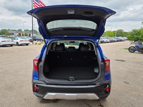 Used 2024 Kia Seltos S AWD/4WD image 7