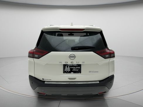 Used 2023 Nissan Rogue SV w/ SV Premium B Package AWD/4WD image 7