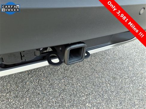 Used 2025 Ford Explorer Active w/ Active Comfort Package image 10