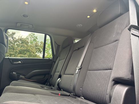 Used 2018 GMC Yukon SLE w/ SLE Value Package AWD/4WD image 13