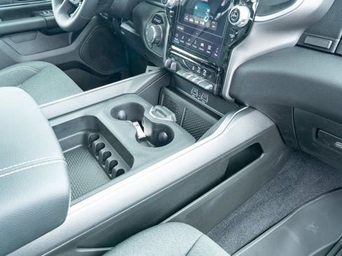 New 2026 RAM 1500 Big Horn AWD/4WD image 40
