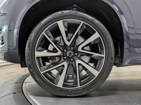 Used 2024 Volvo XC90 B5 Plus w/ Protection Package Premier image 11