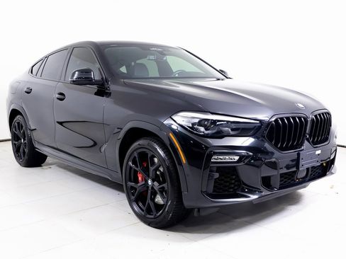 Used 2021 BMW X6 M50i image 27