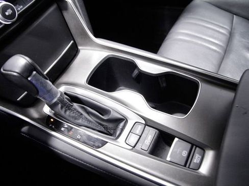 Certified 2022 Honda Accord Sport Special Edition image 31