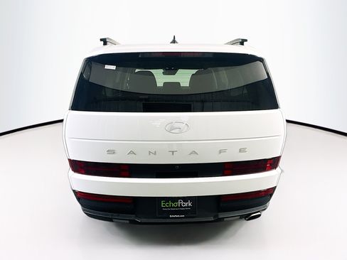Used 2026 Hyundai Santa Fe SEL FWD image 7
