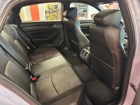 Used 2022 Honda Accord Sport image 15