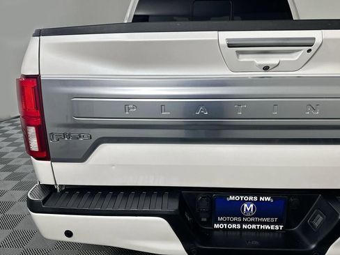 Used 2018 Ford F150 Platinum w/ Equipment Group 701A Luxury image 14