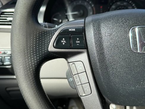 Used 2014 Honda Odyssey EX image 30