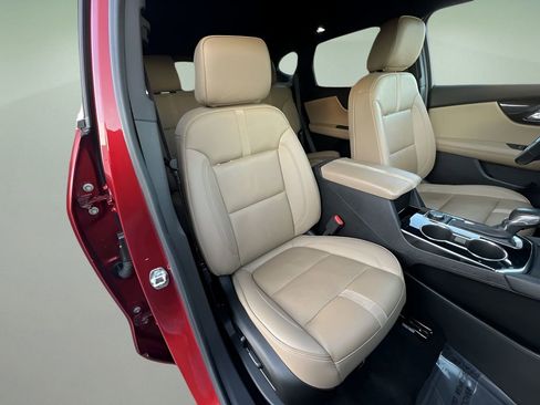 Certified 2021 Chevrolet Blazer Premier w/ Driver Confidence II Package image 28