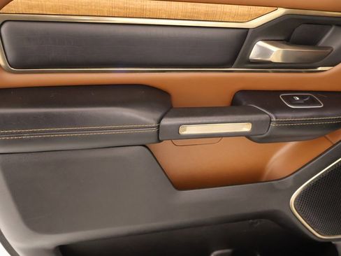 Used 2022 RAM 1500 Limited w/ Bed Utility Group image 18