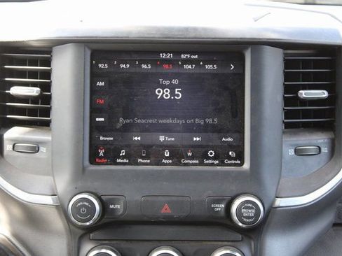 Used 2021 RAM 1500 Big Horn AWD/4WD image 22
