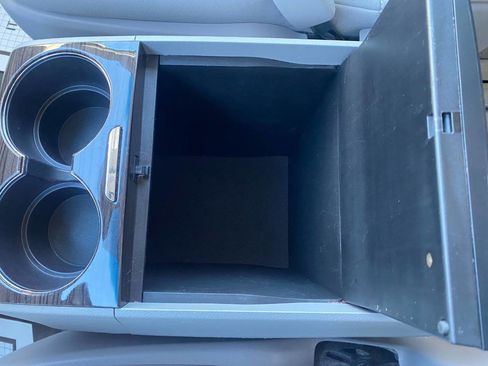 Used 2016 Toyota Sienna image 19